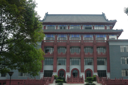 南京大学和四川大学哪个好一些